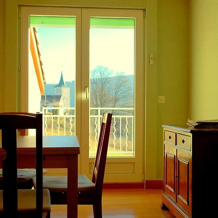 Big In * Sainte-Croix